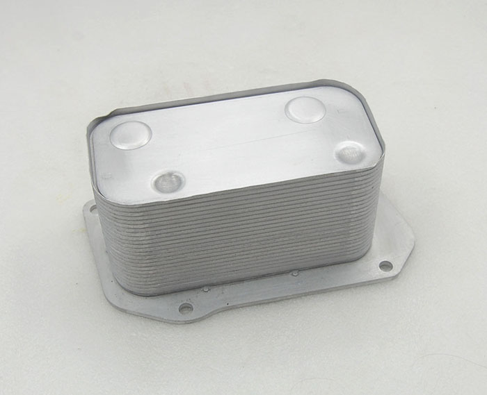 沃尔沃210机油散热器芯