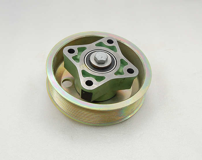 沃尔沃210风扇皮带轮总成