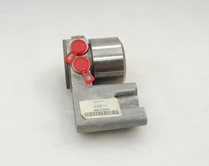 沃尔沃210B输油泵