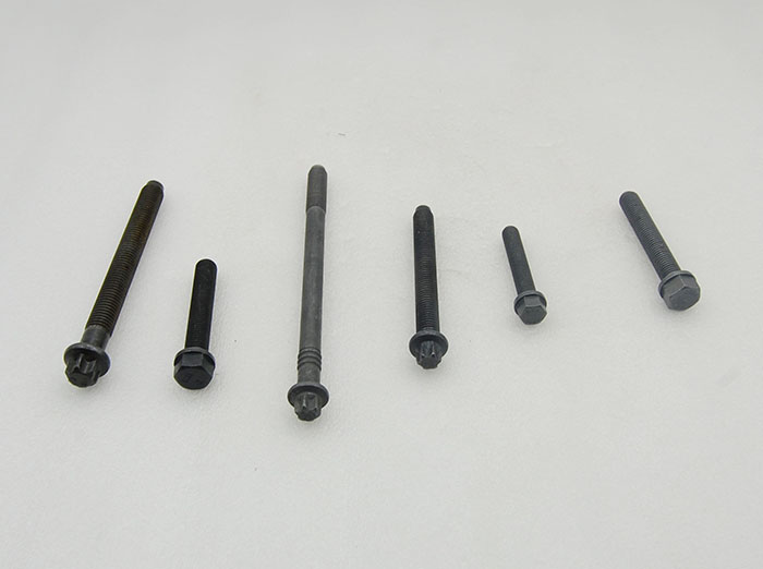 道依茨1013连杆螺栓缸盖螺栓
