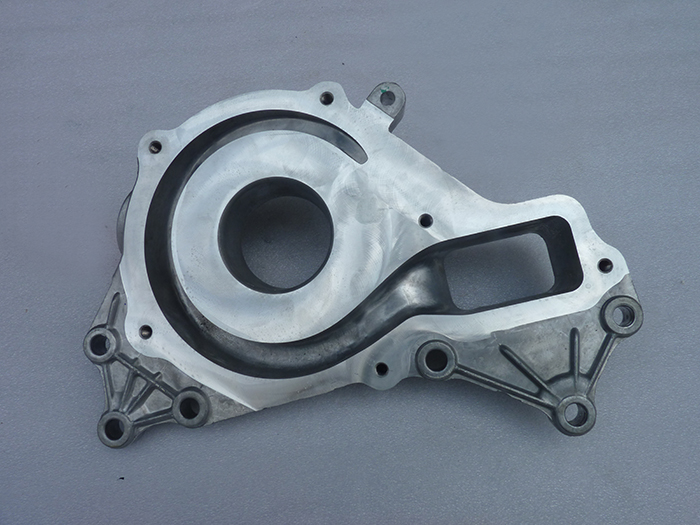 二手发动机配件