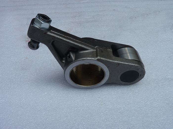 二手发动机配件