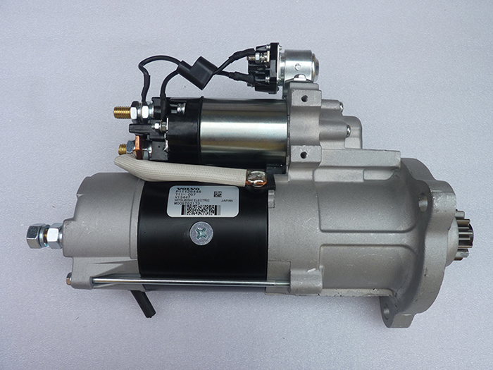 二手发动机配件